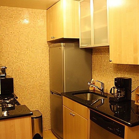 Serene Homes E25 New York Luaran gambar